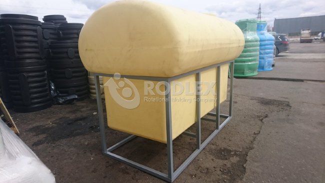 Емкость для воды пластиковая на подставке Rodlex в Симферополе Емкость для воды пластиковая на подставке Rodlex в Симферополе